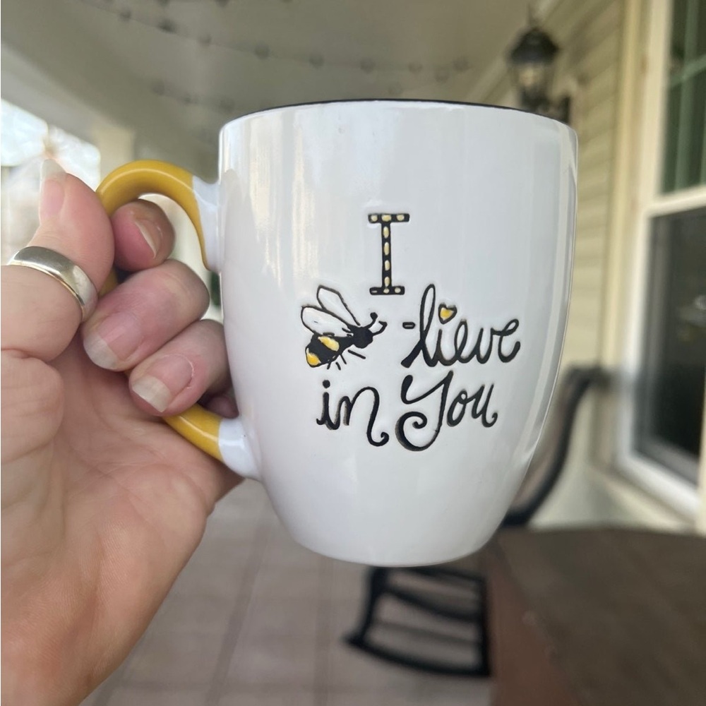 I BEE-LIEVE IN YOU 18 oz COFFEE/TEA MUG Ceramic Stoneware Spectrum Designz 2019